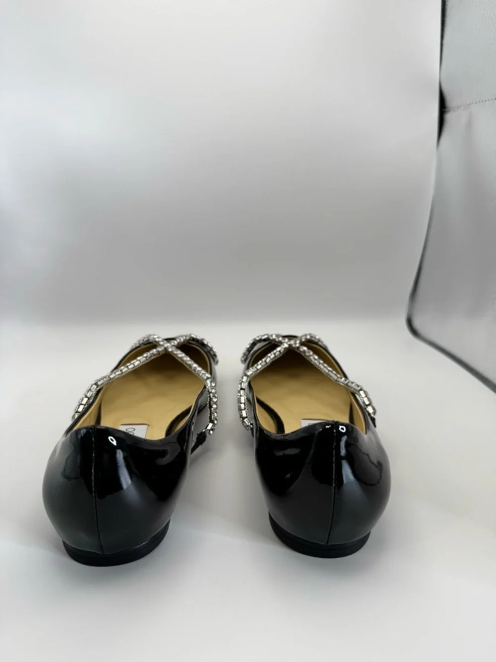 Jimmy Choo Crystal Strap Pointed Toe Flats Black Patent Leather Size 8 New - Picture 6 of 10